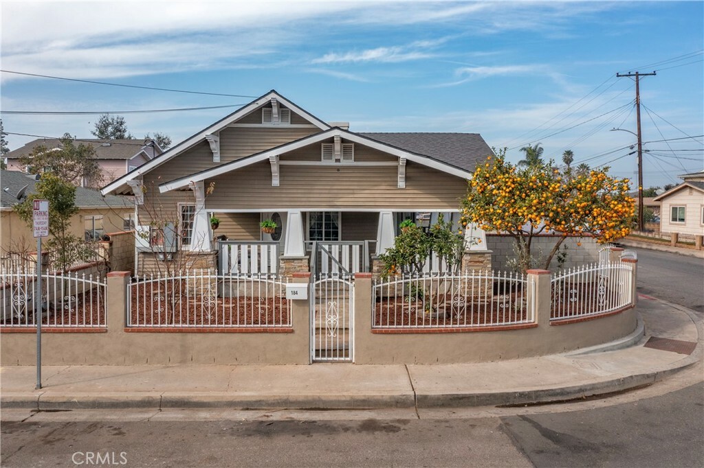 Property Photo:  184 S Earlham Street  CA 92869 