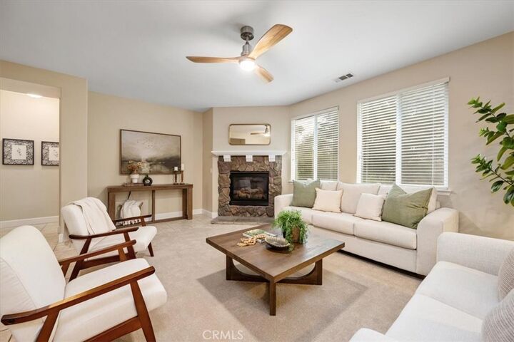 Property Photo: 2238 Kittiwake Street CA 93420