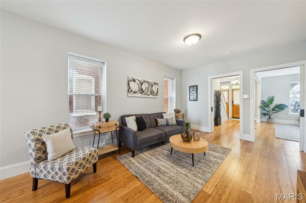 Property Photo: 4175 Russell Boulevard MO 63110