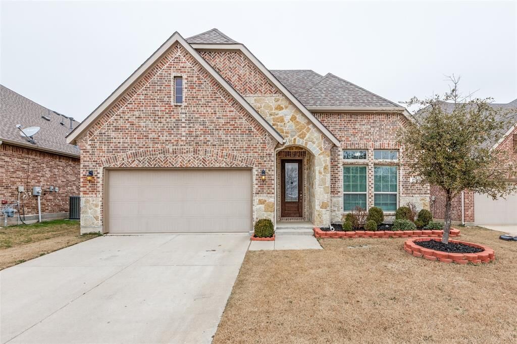 Property Photo: 10316 Marathon Court TX 75071