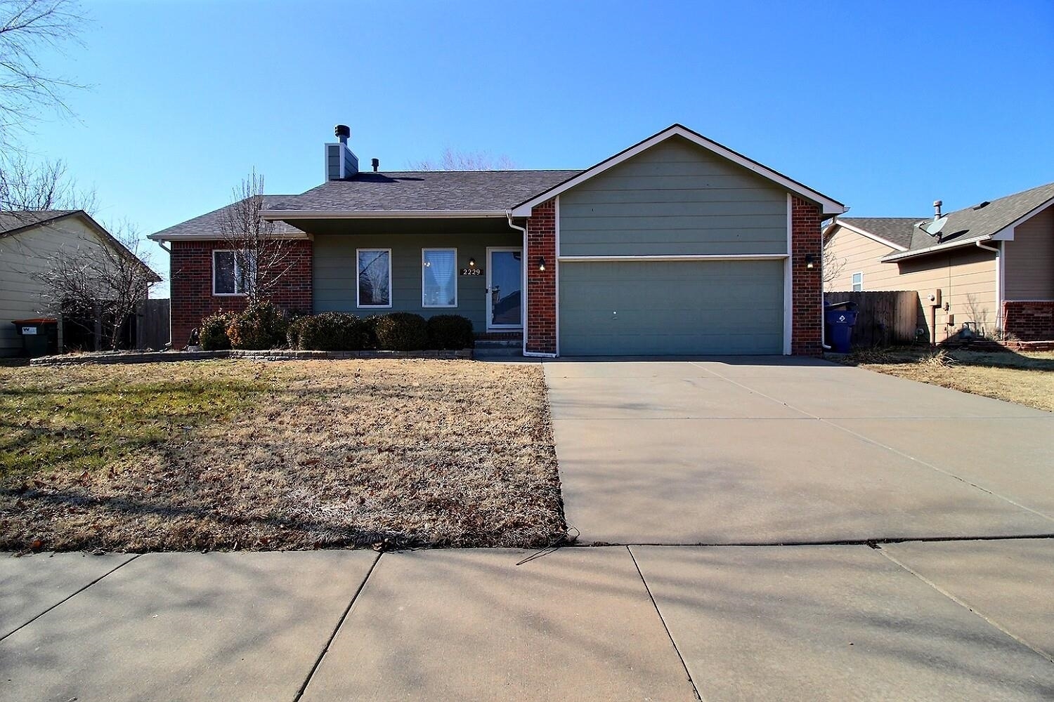 Property Photo:  2229 S Parkridge  KS 67209 