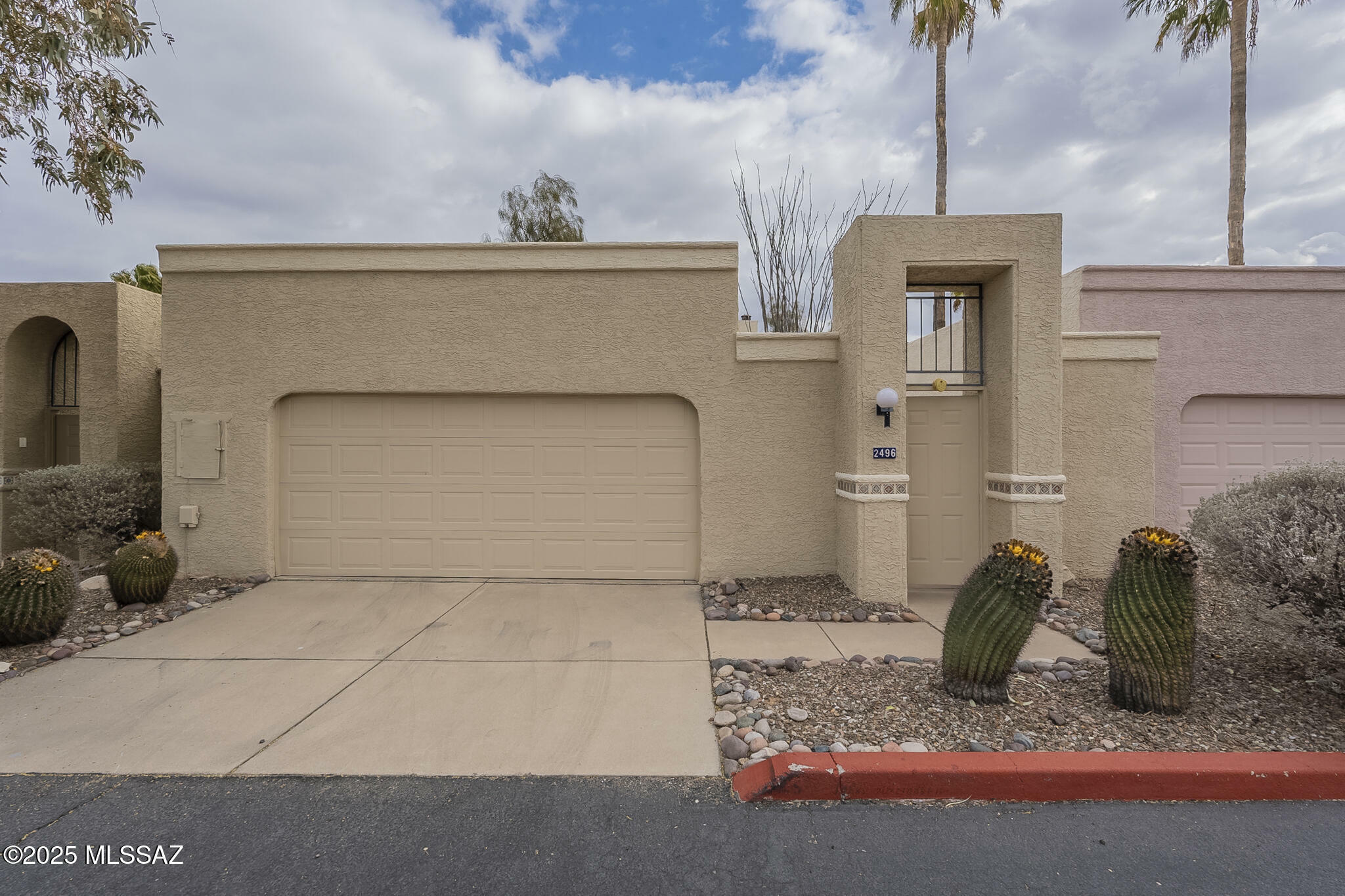 Property Photo:  2496 N Bay Drive  AZ 85715 