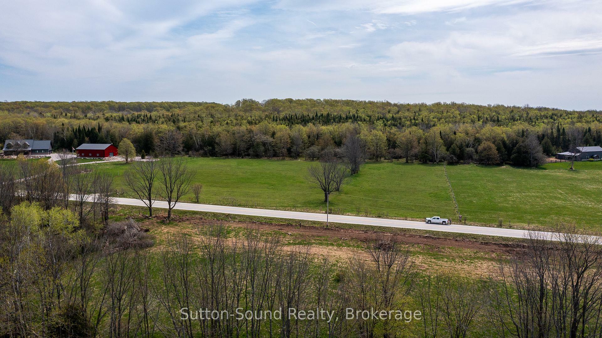Property Photo:  502054 Grey Rd 1 Rd  ON N0H 2T0 