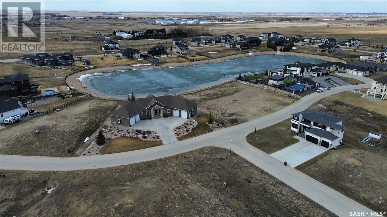 Property Photo: 341 Spruce Creek Crescent SK S0G 3Z0