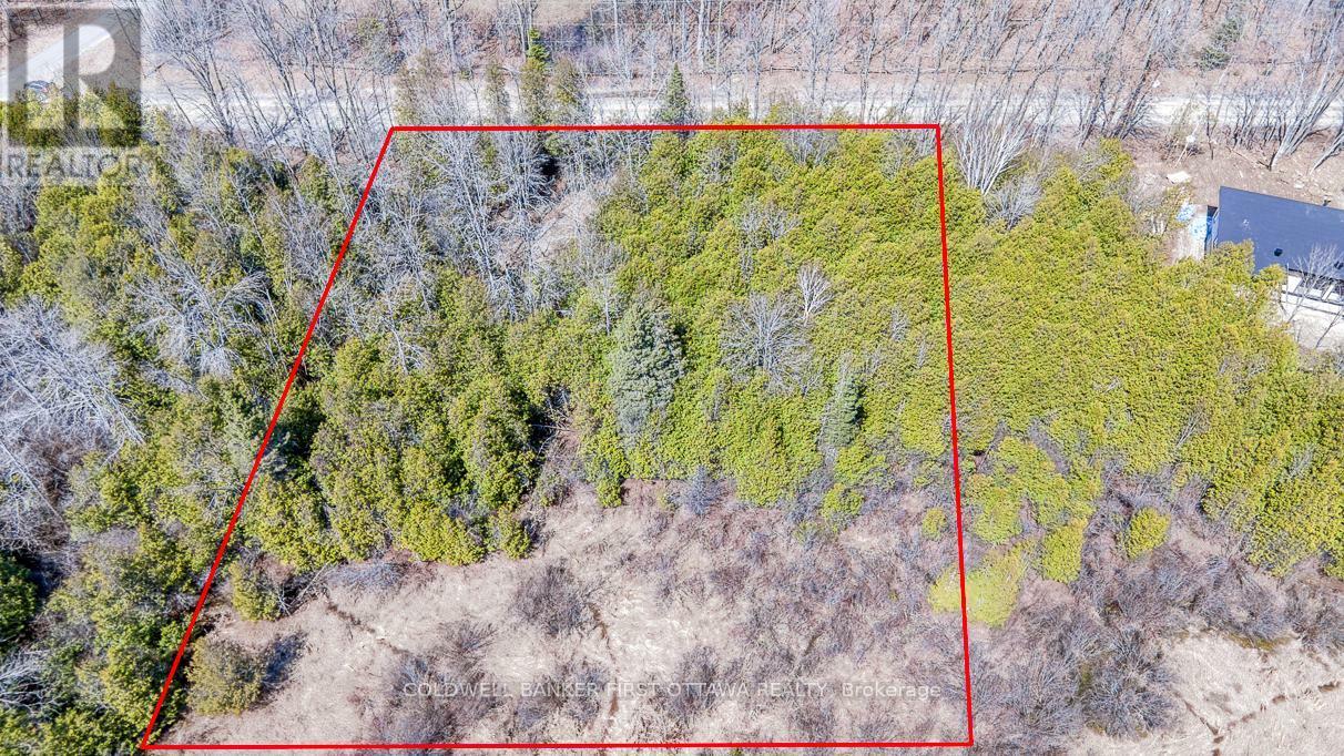 Photo de la propriété: 279 Brown Road ON K7A 4S4