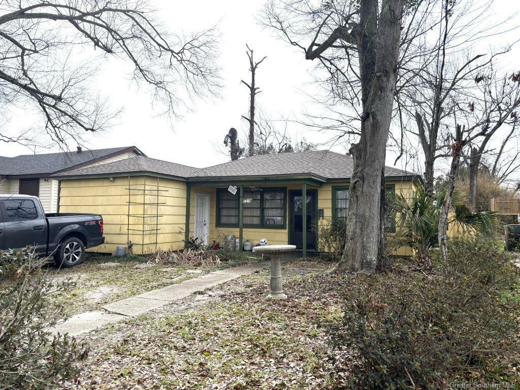 Property Photo:  2016 10th Street  LA 70601 