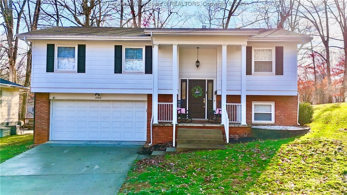 Property Photo:  2300 South Walnut Drive  WV 25177 