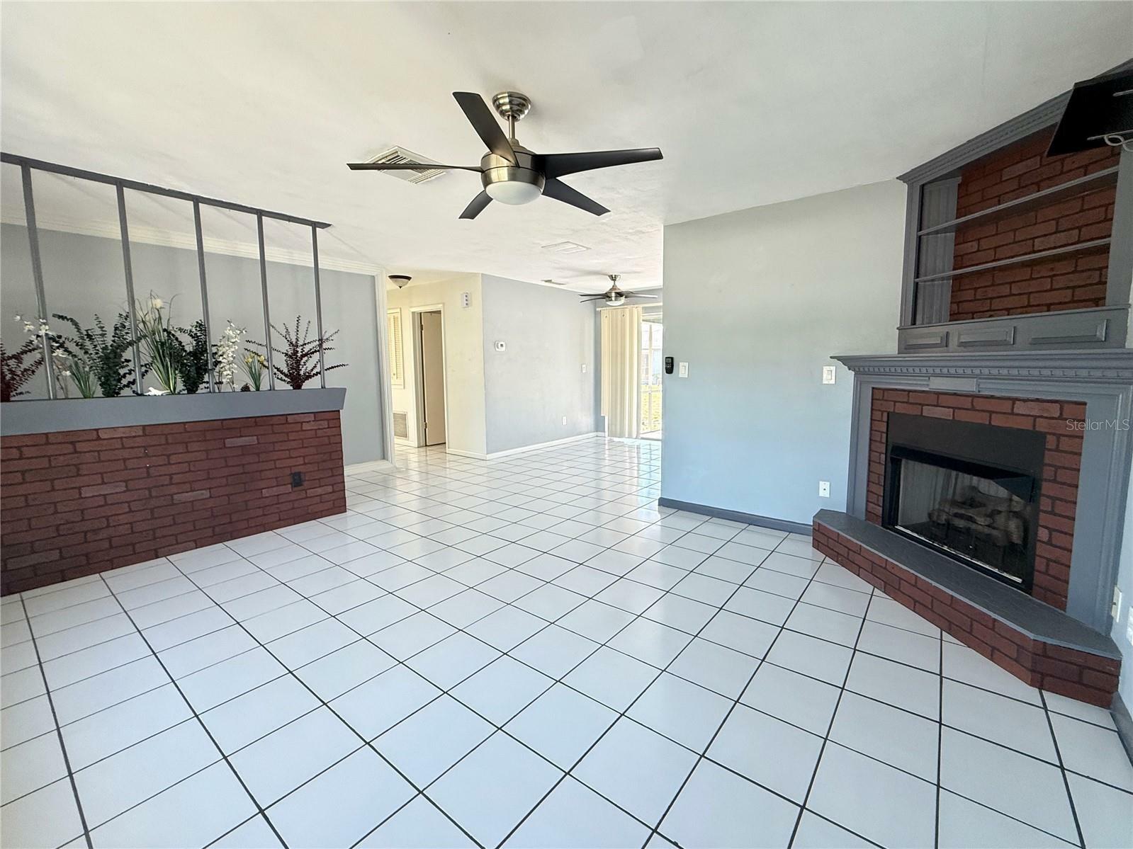 Property Photo:  1332 SE 44th Street  FL 33904 