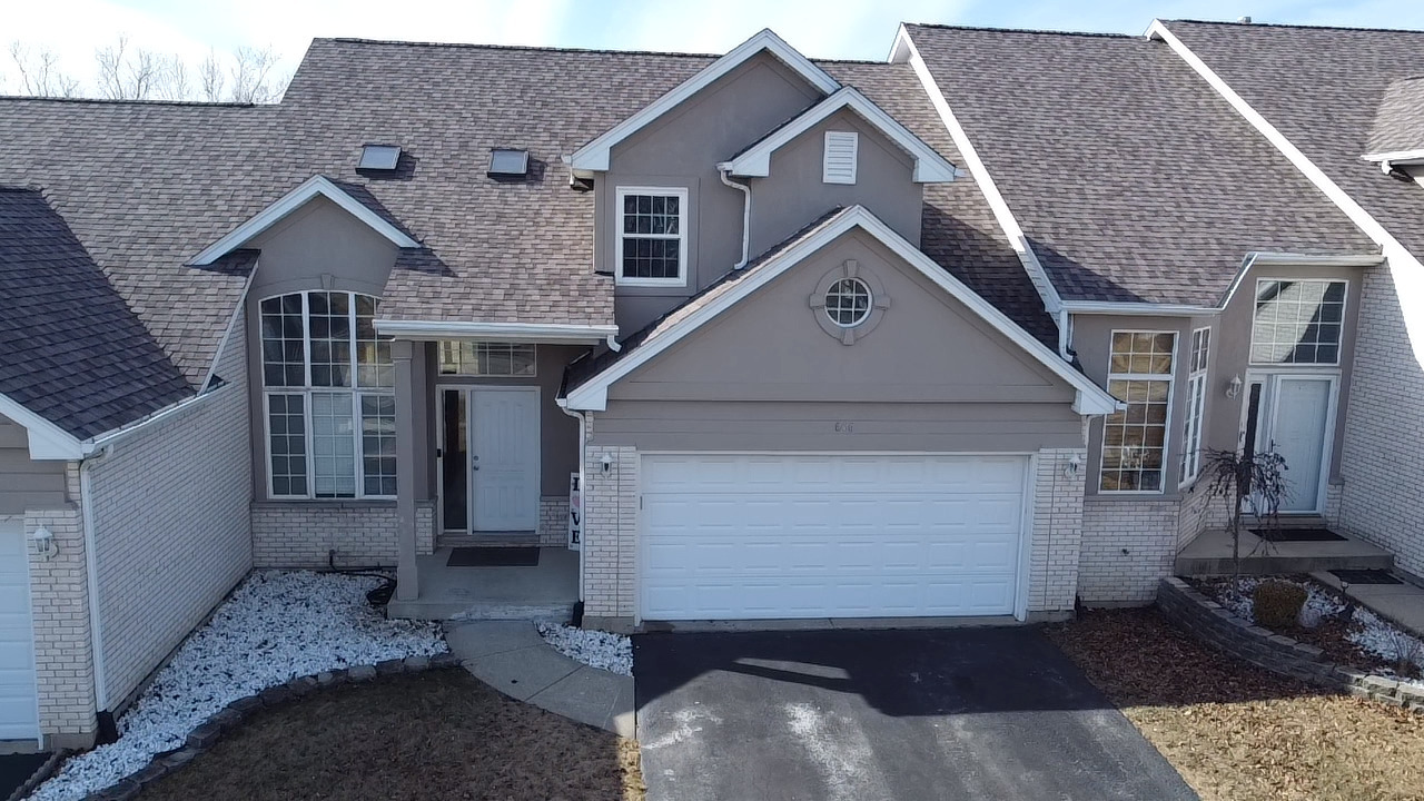 Property Photo: 646 Aspen Drive IL 60446