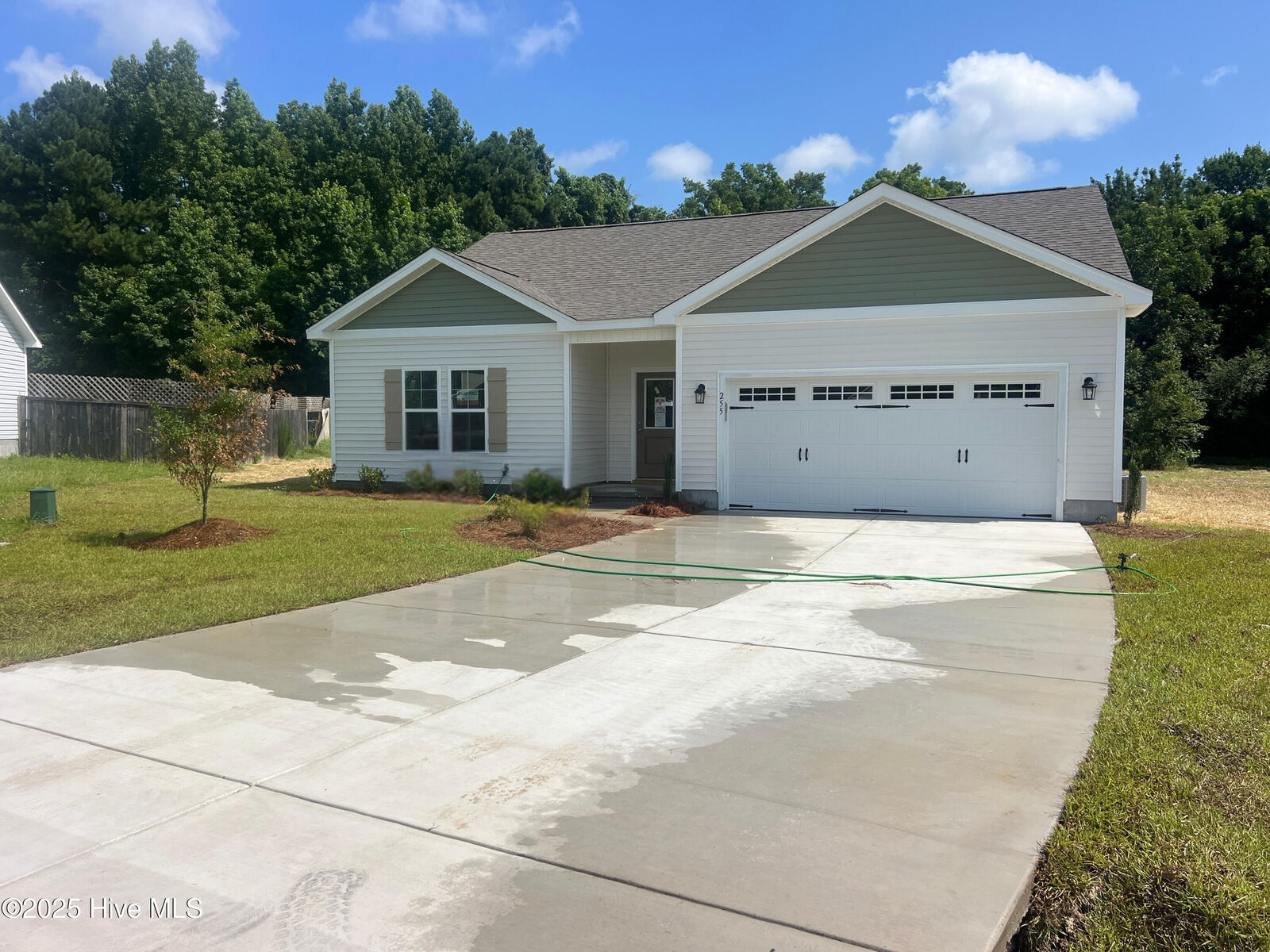Property Photo:  255 Deer Haven Drive  NC 28574 
