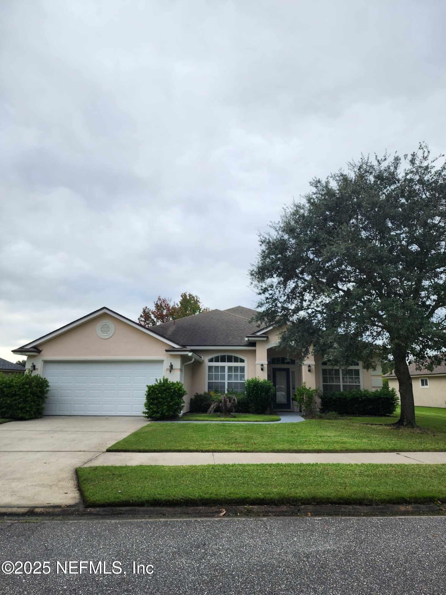 9517 Adelaide Drive  Jacksonville FL 32244 photo