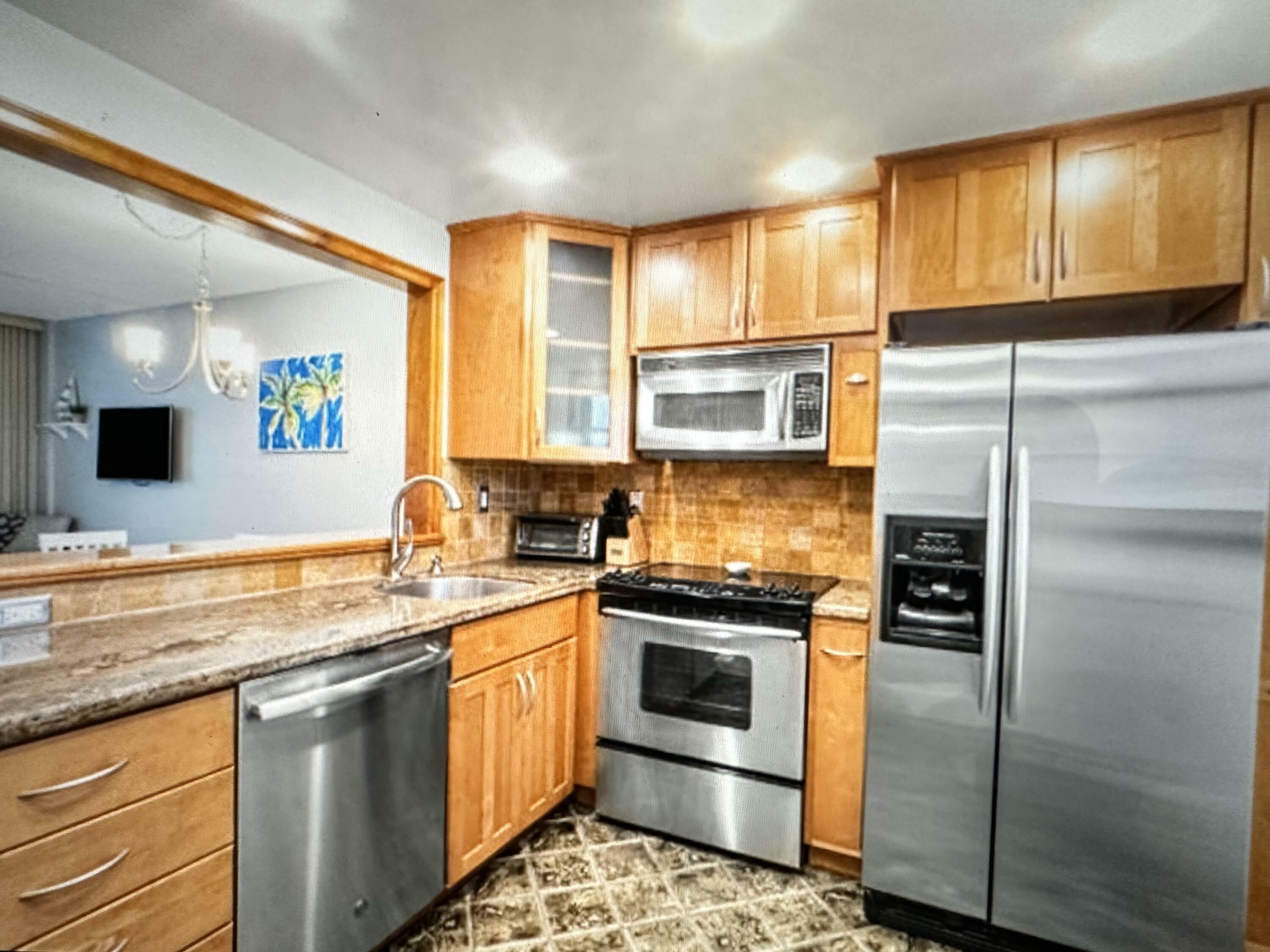 Property Photo:  1391 S Ocean Boulevard Ph4  FL 33062 