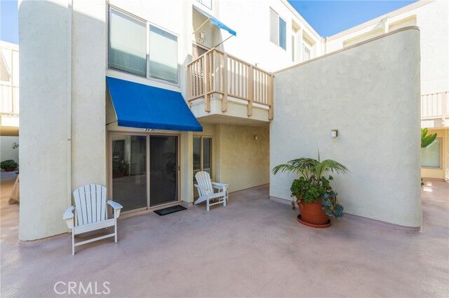 Property Photo: 711 Pacific Coast 313 CA 92648