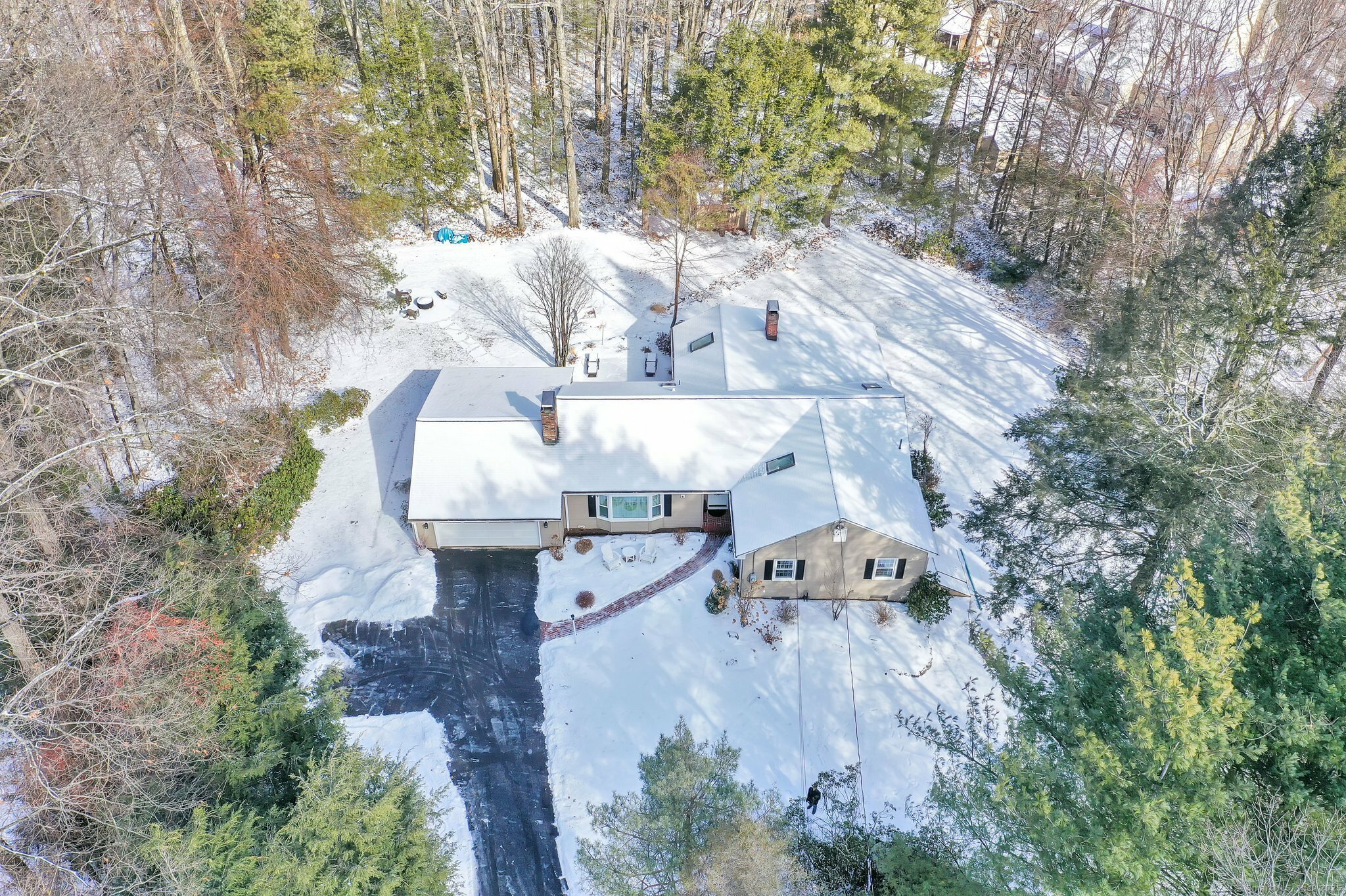 Property Photo:  34 Candlewood Lane  CT 06001 