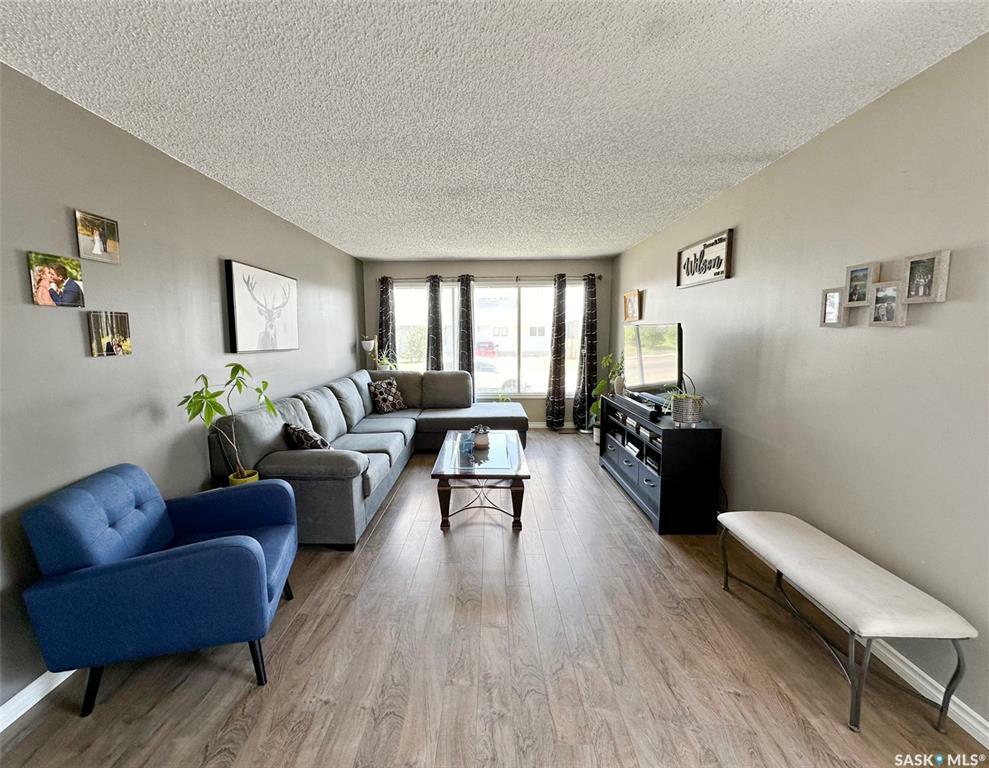 Property Photo:  342 7th Avenue SE  SK S9H 3P7 