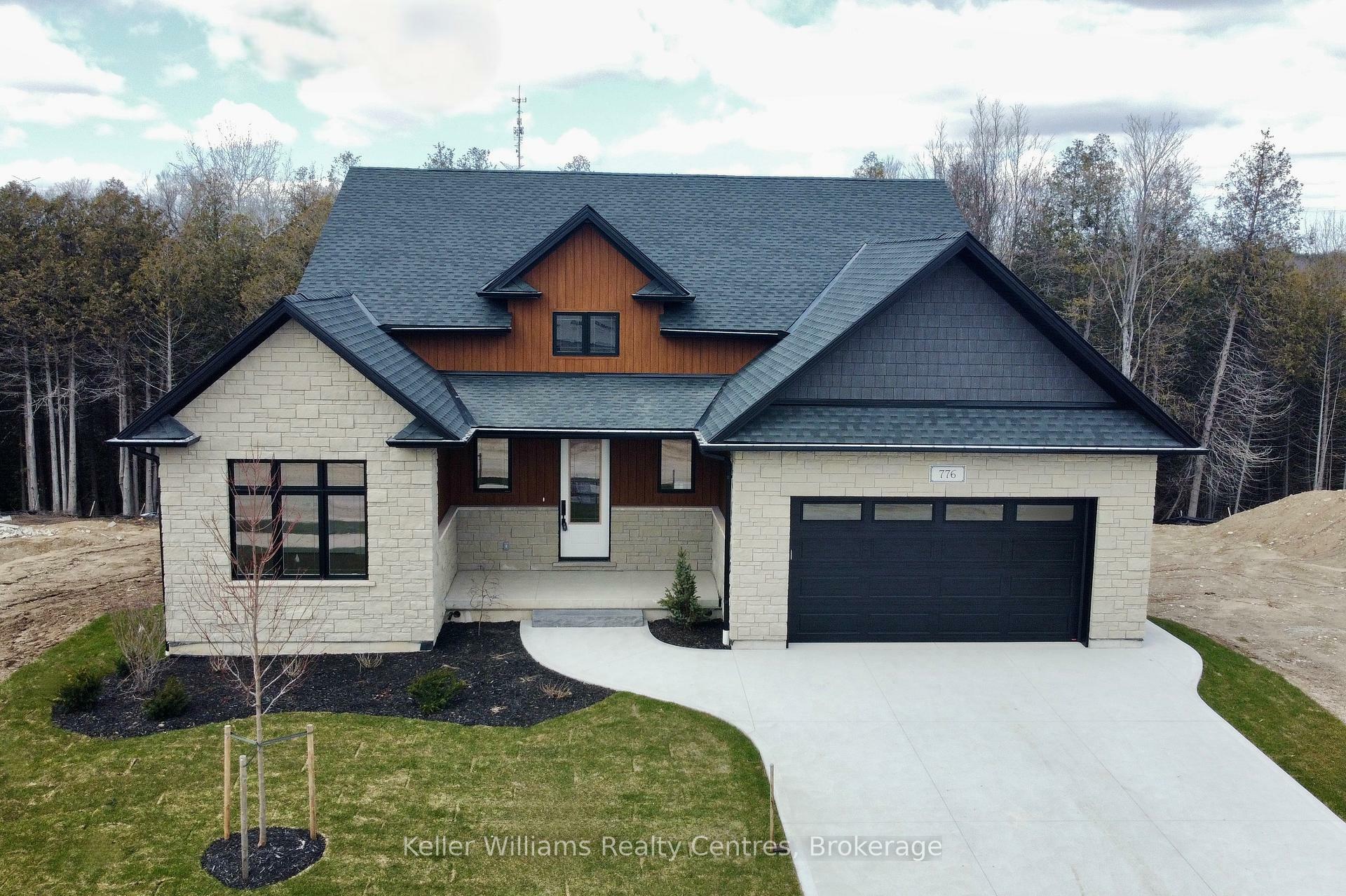 Property Photo: 776 20th Street ON N4N 0C5