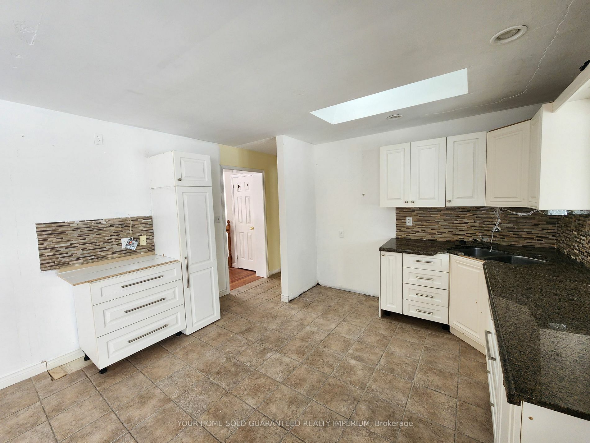 Property Photo:  2370 Nash Rd  ON L1S 3K4 