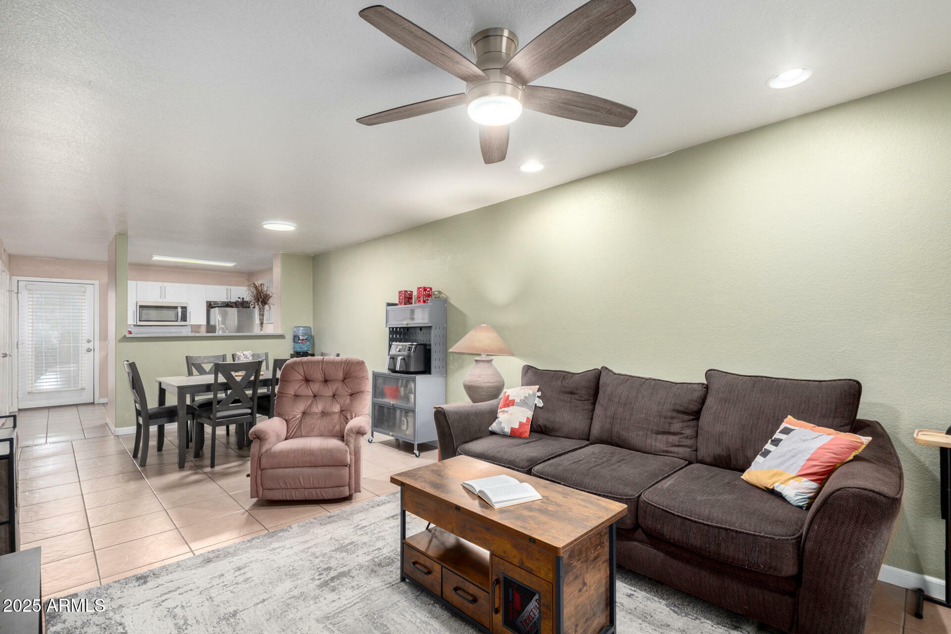 Property Photo: 1505 N Center Street 132 AZ 85201