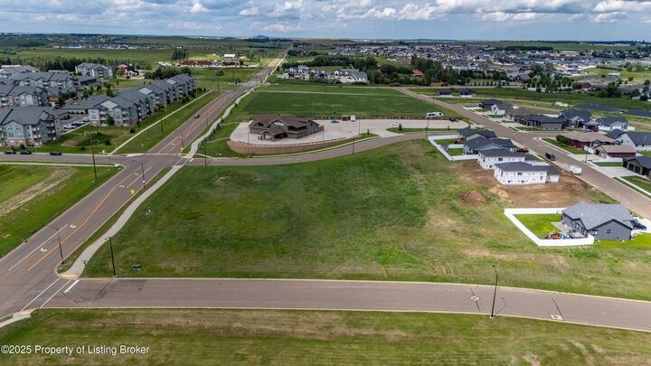 Property Photo: State Avenue N ND 58601
