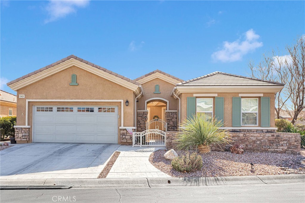 Property Photo: 19431 Westfalia Street CA 92308