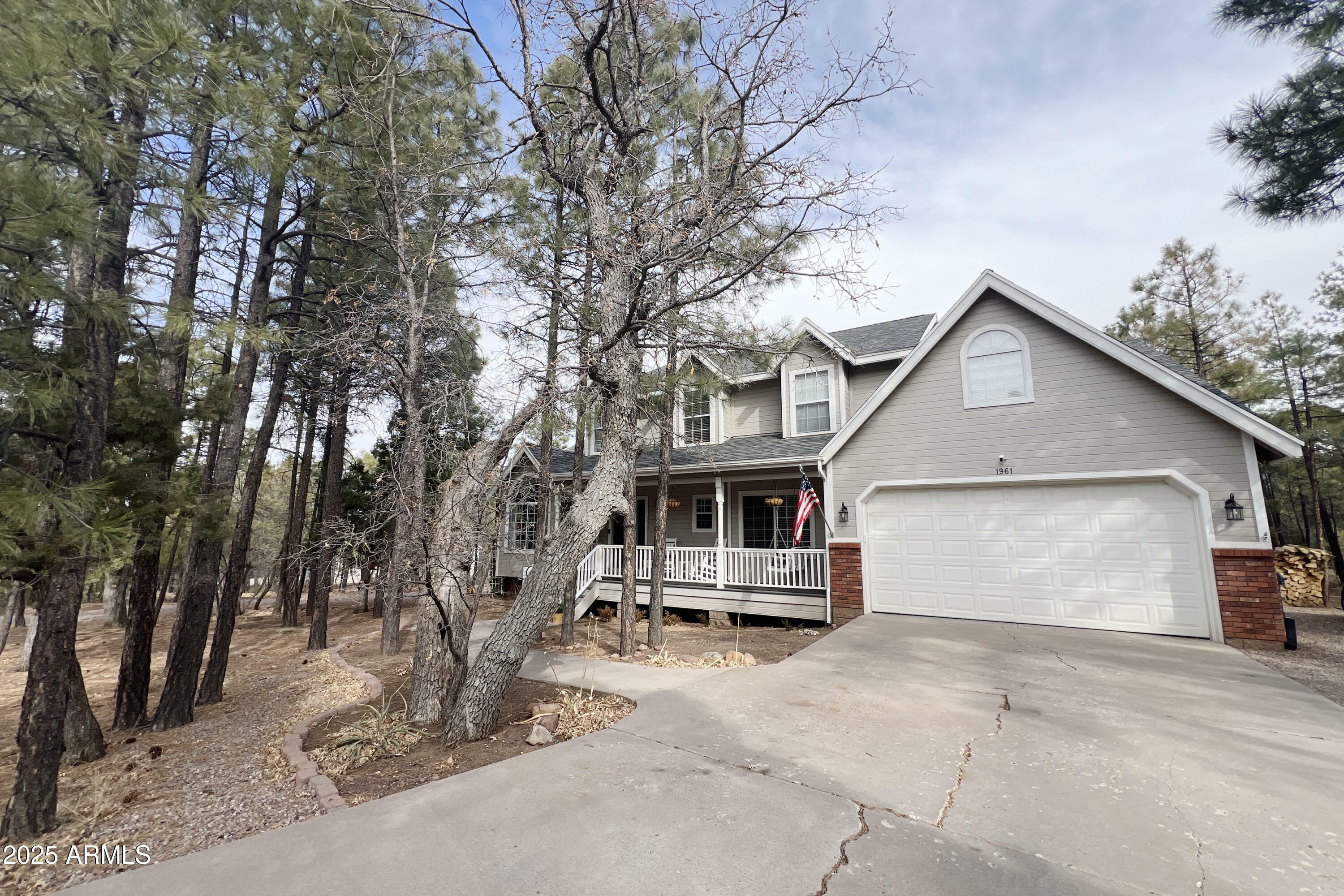 Property Photo: 1961 S Alpine Drive AZ 85901