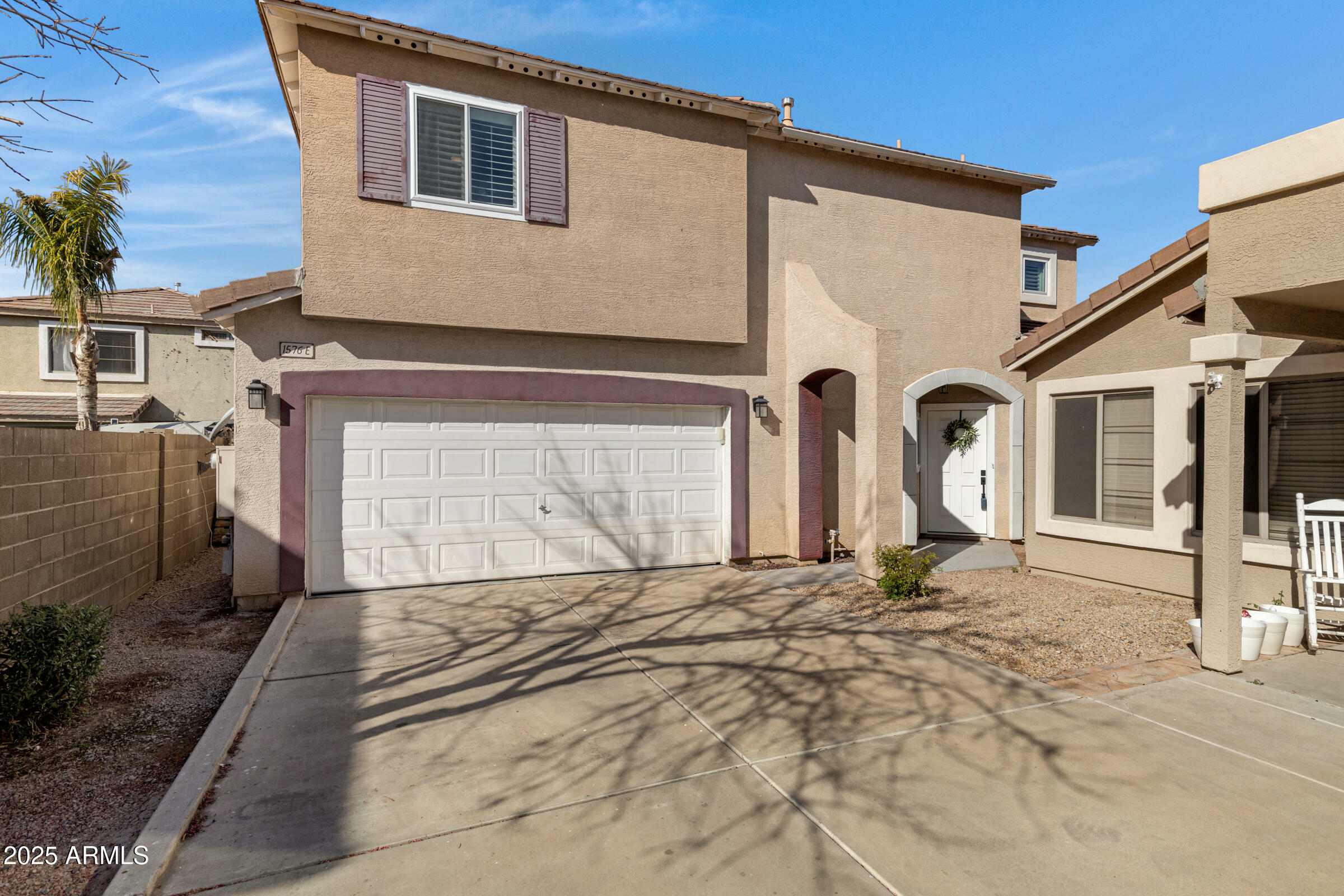 Property Photo:  1576 E Jasper Court E  AZ 85296 