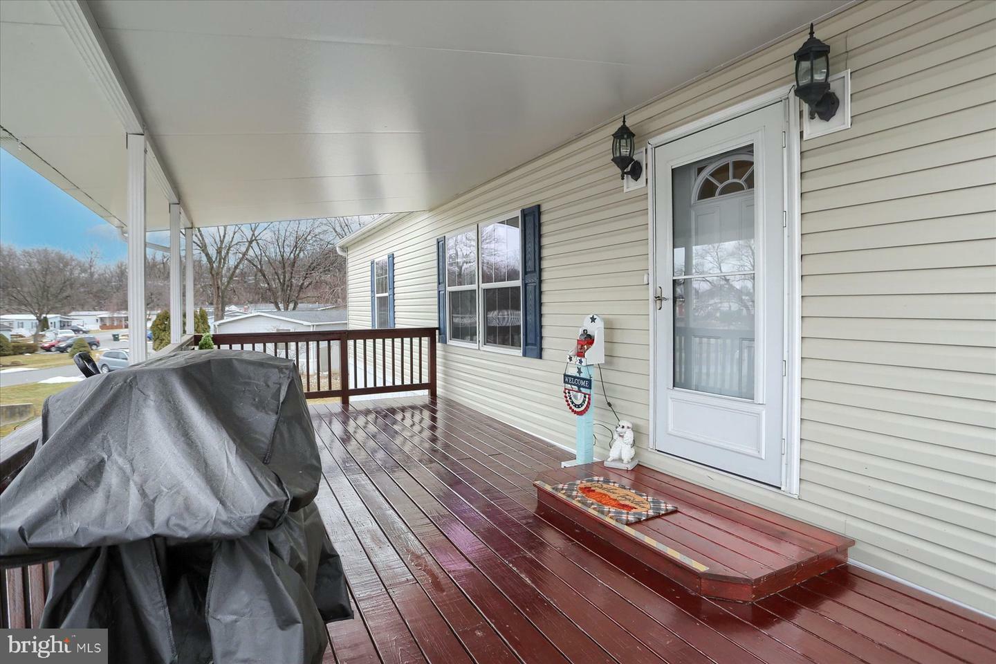 Property Photo:  175 Westbrook Drive  PA 17522 