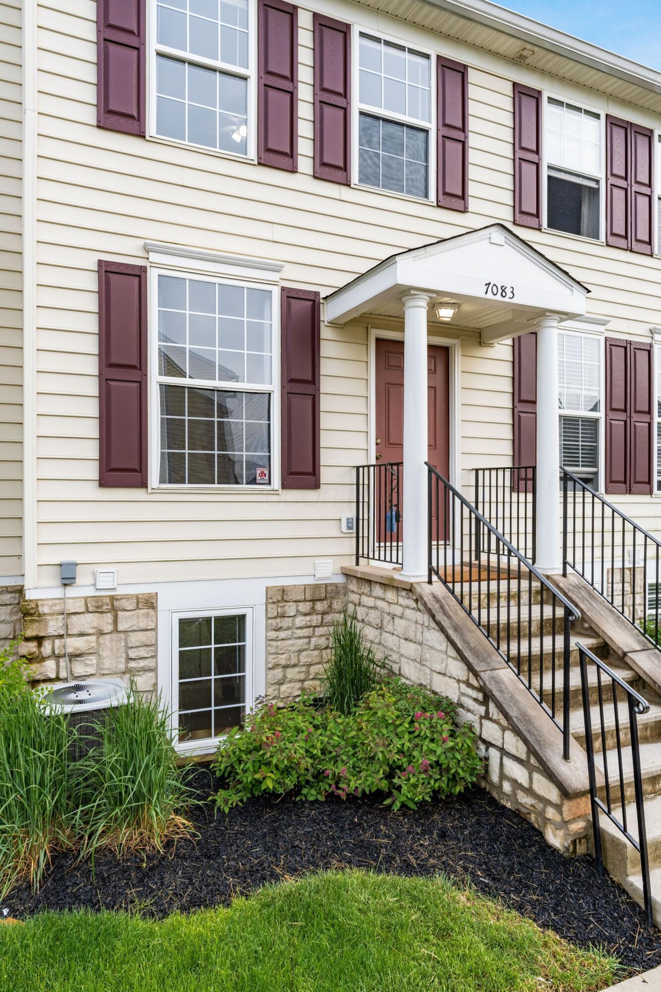 Property Photo: 7083 Gallant Fox Drive OH 43054