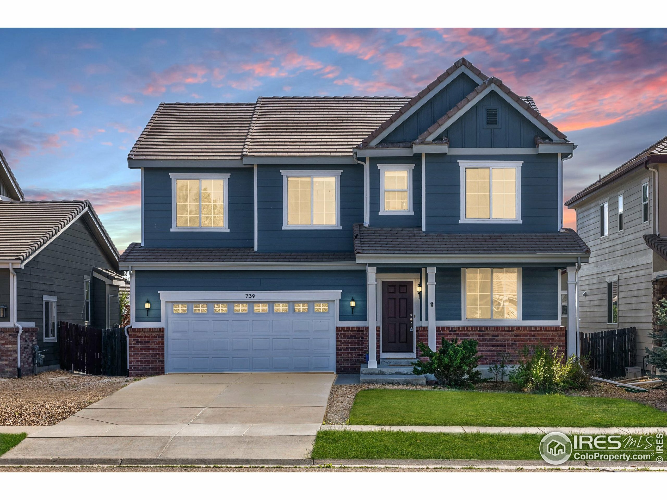 Property Photo:  739 Graham Cir  CO 80516 