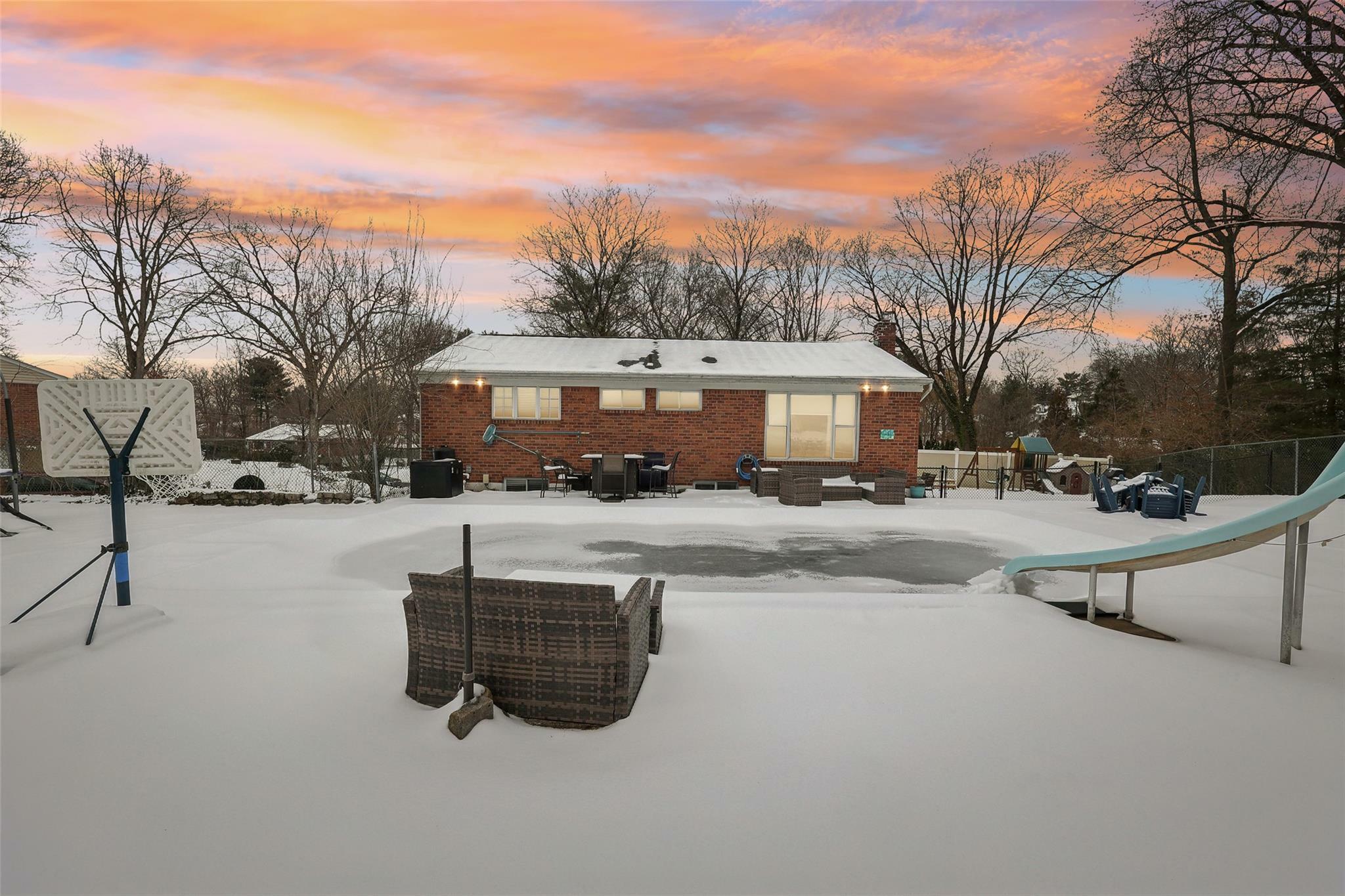 Property Photo:  17 Silver Birch Lane  NY 10965 