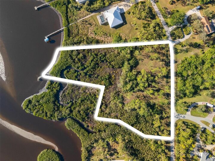 Property Photo: 0 Riverfront Drive FL 34293