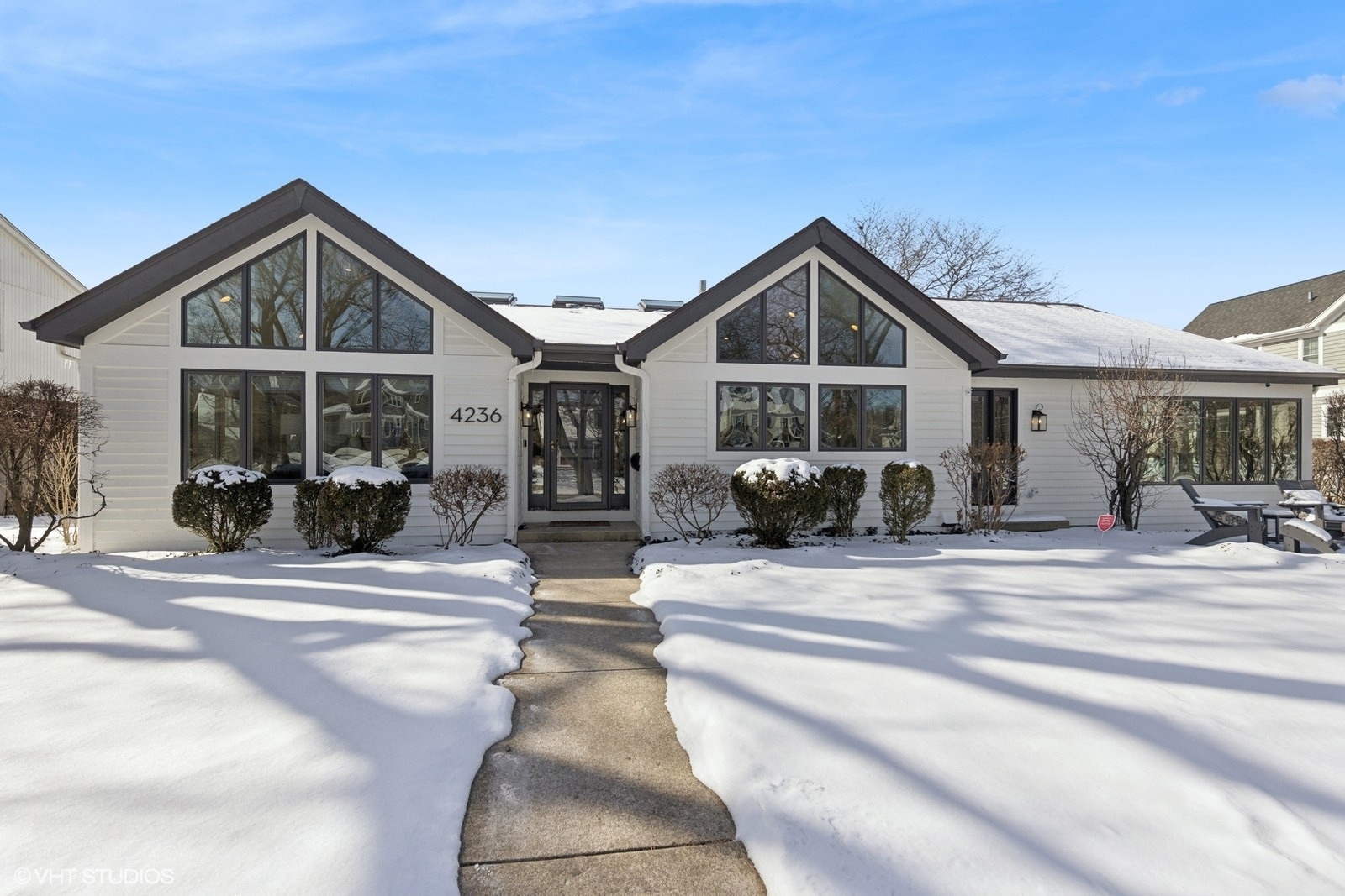 Property Photo:  4236 Rose Avenue  IL 60558 