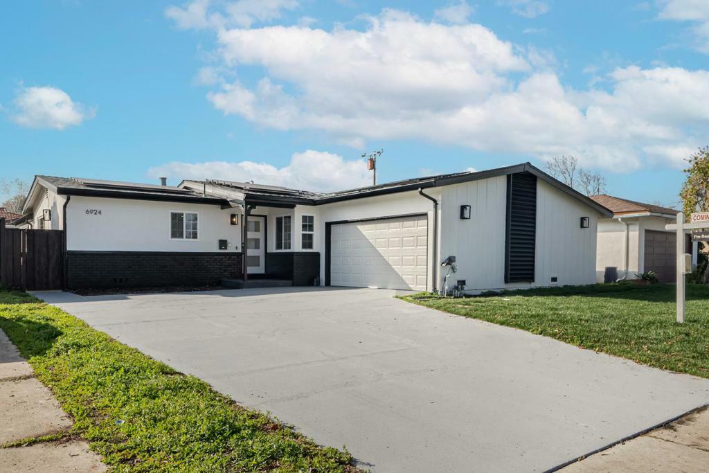 Property Photo:  6924 Bollinger Road  CA 95129 