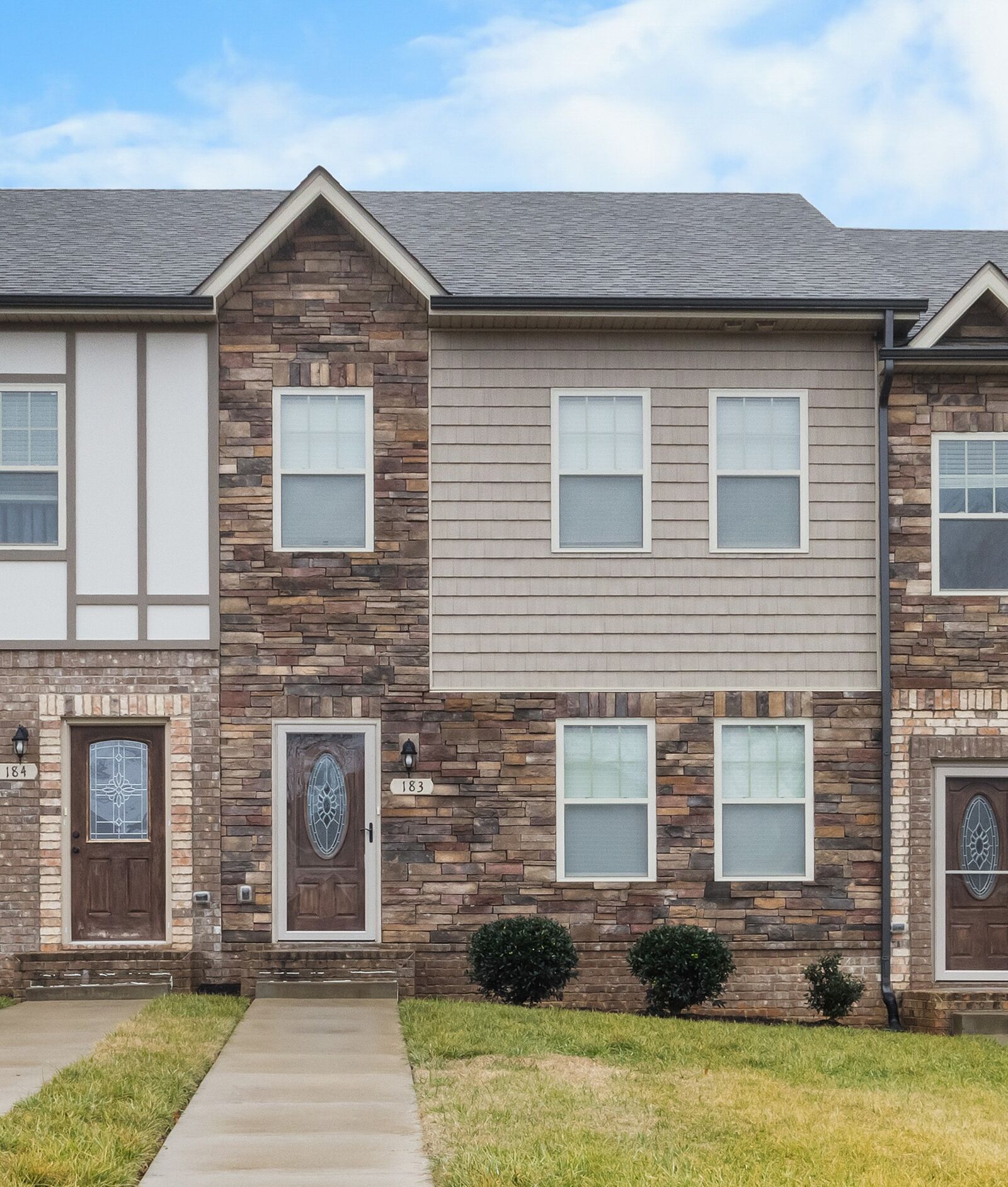 Property Photo: 183 Dundee Dr TN 37043