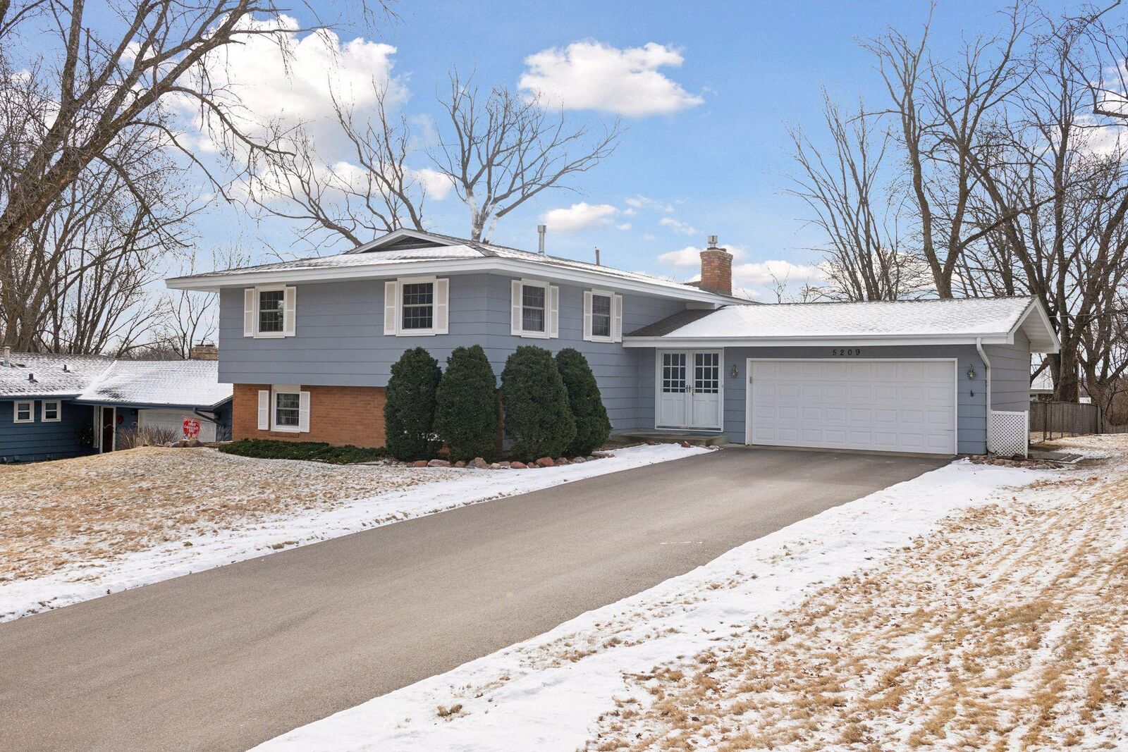 Property Photo: 5209 W 105th Street MN 55437