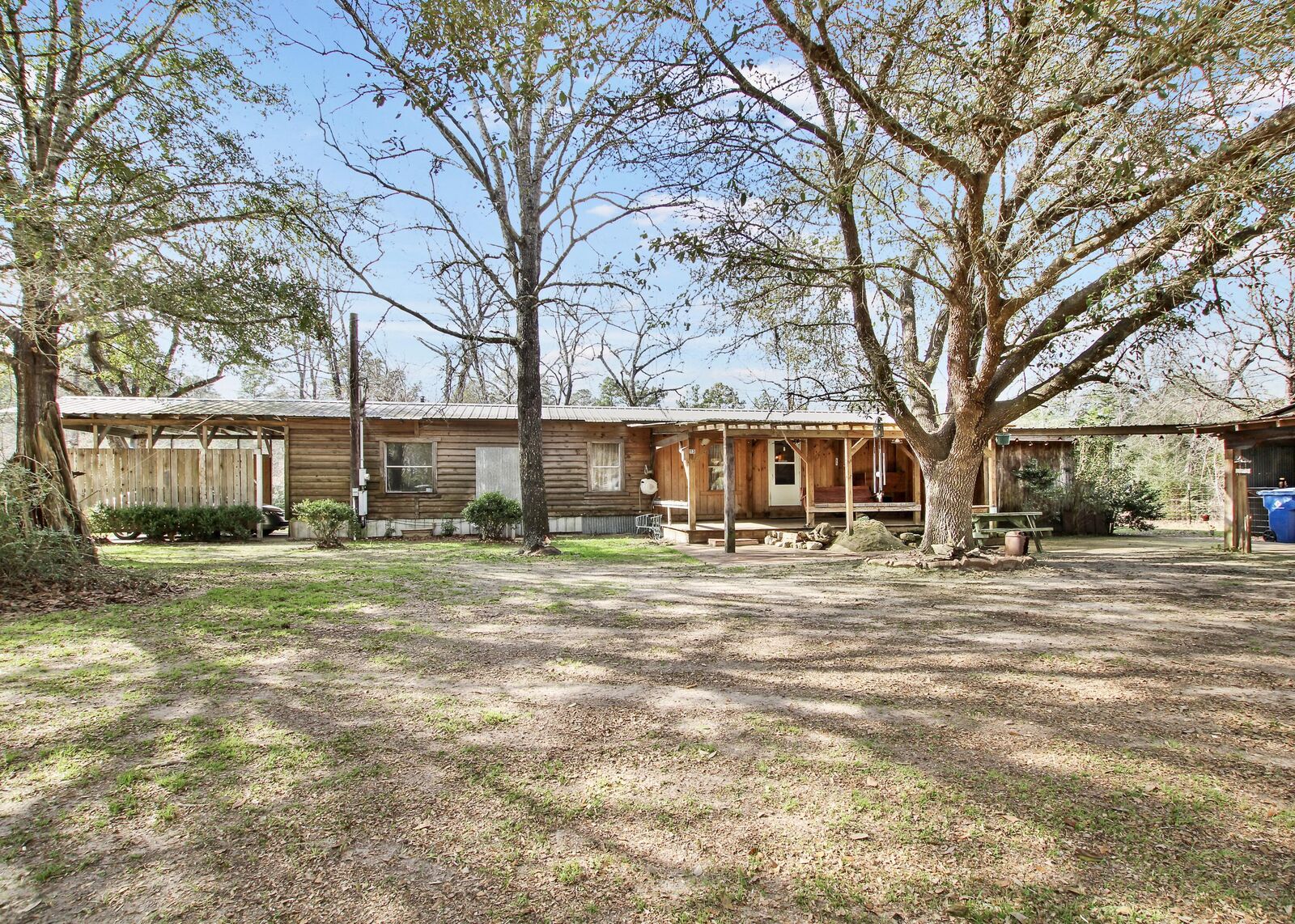 Property Photo:  113 Lew Barron Rd  LA 70653 