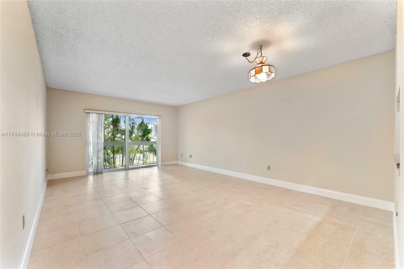 Property Photo:  7720 Camino Real E211  FL 33143 