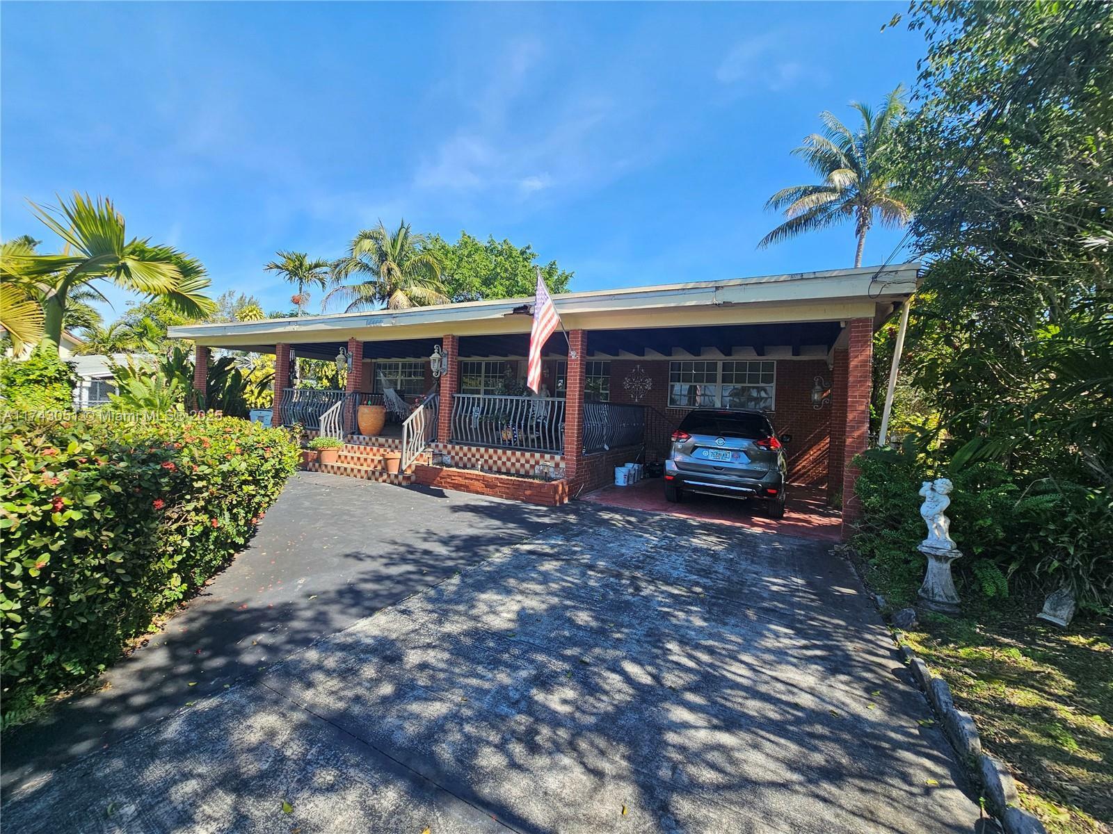 Property Photo: 13899 S Biscayne River Rd FL 33161