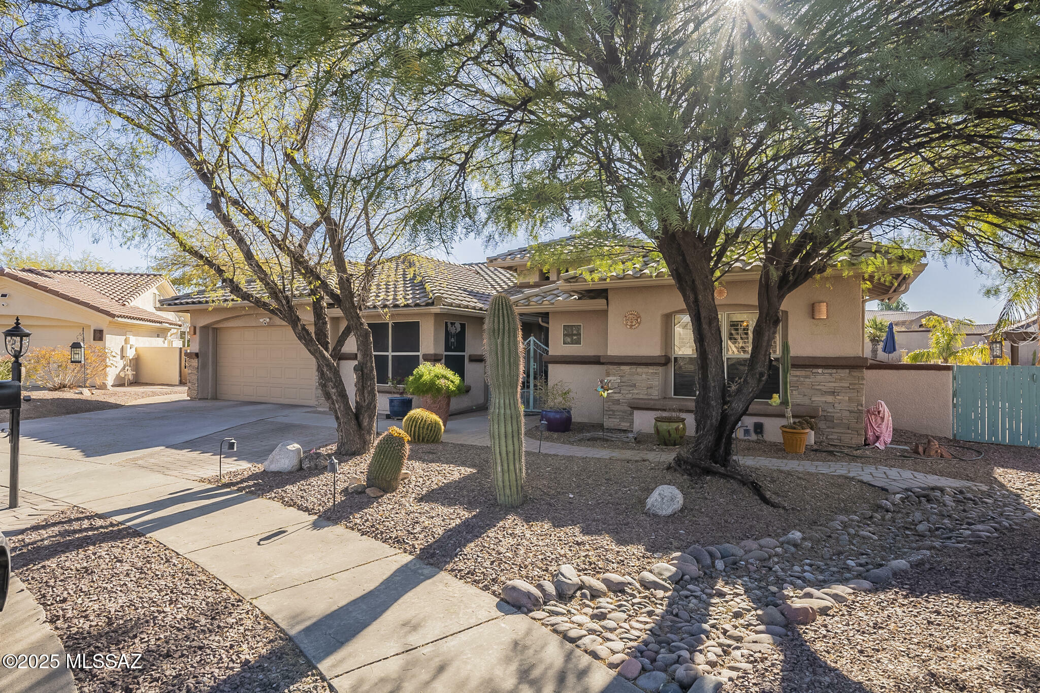 Property Photo:  10792 E Grass Spring Place  AZ 85748 