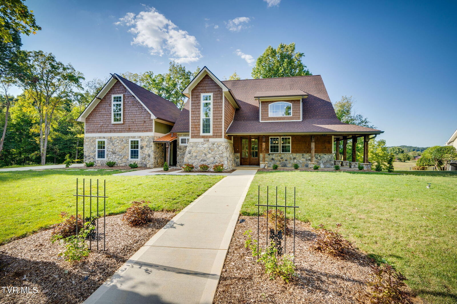 Property Photo:  107 Lexington Court  TN 37745 