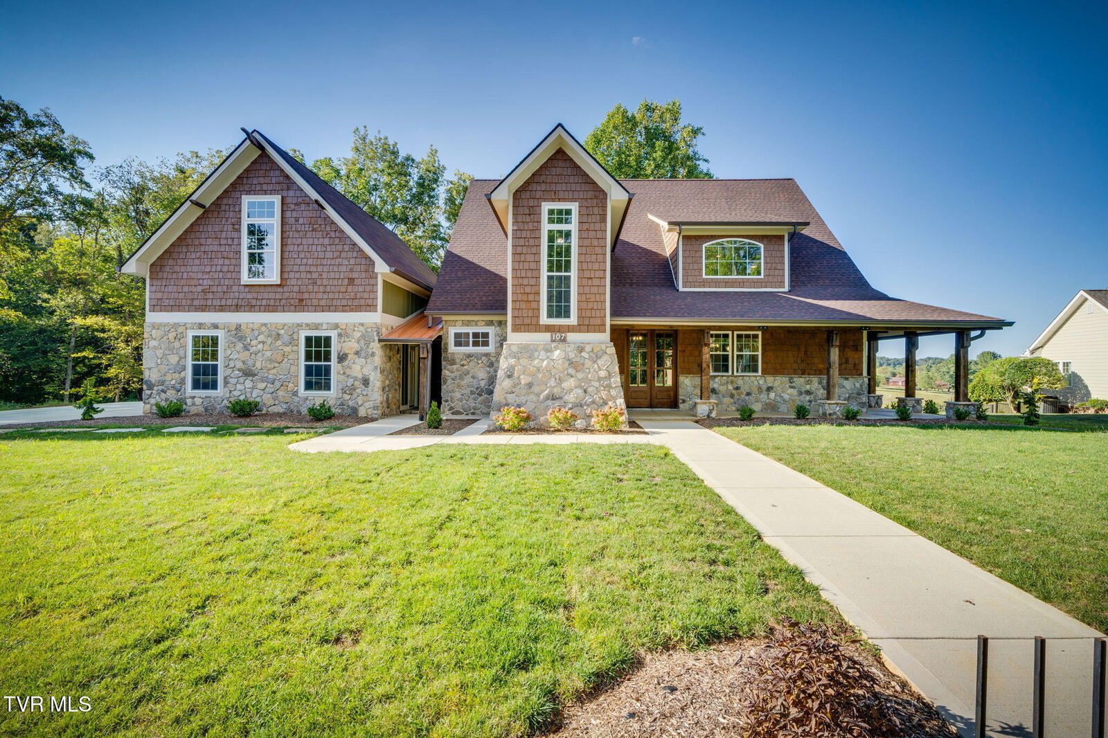 Property Photo: 107 Lexington Court TN 37745