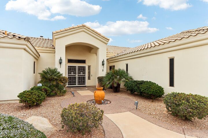 Property Photo: 6460 E Trailridge Circle 2 AZ 85215