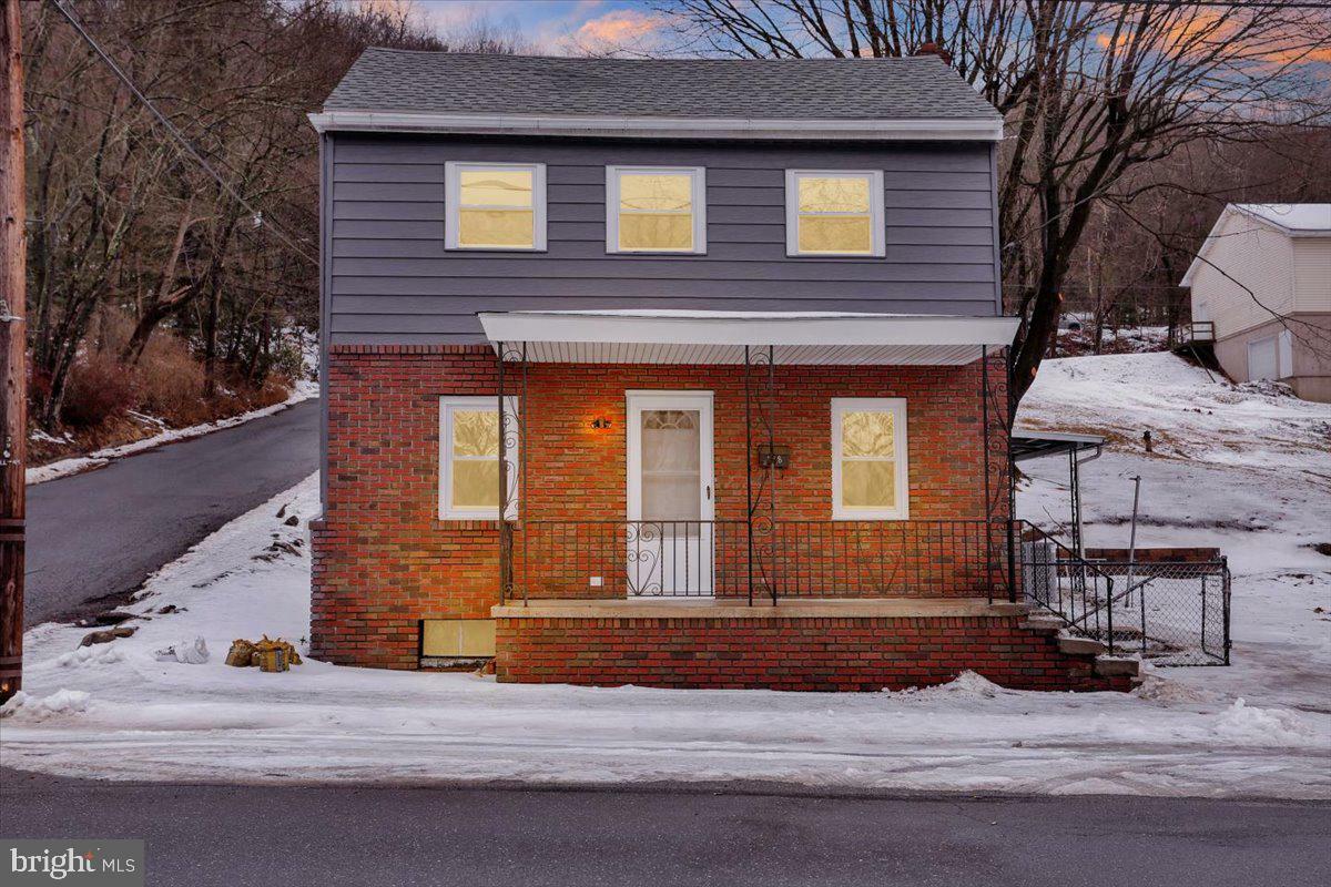 Property Photo:  388 E Bacon Street  PA 17901 