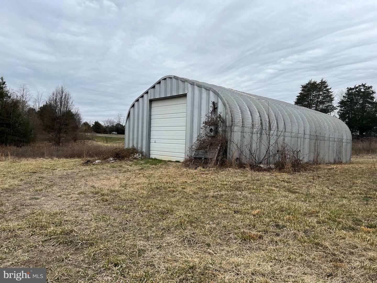 Property Photo:  6485 S Seminole Trail  VA 22738 