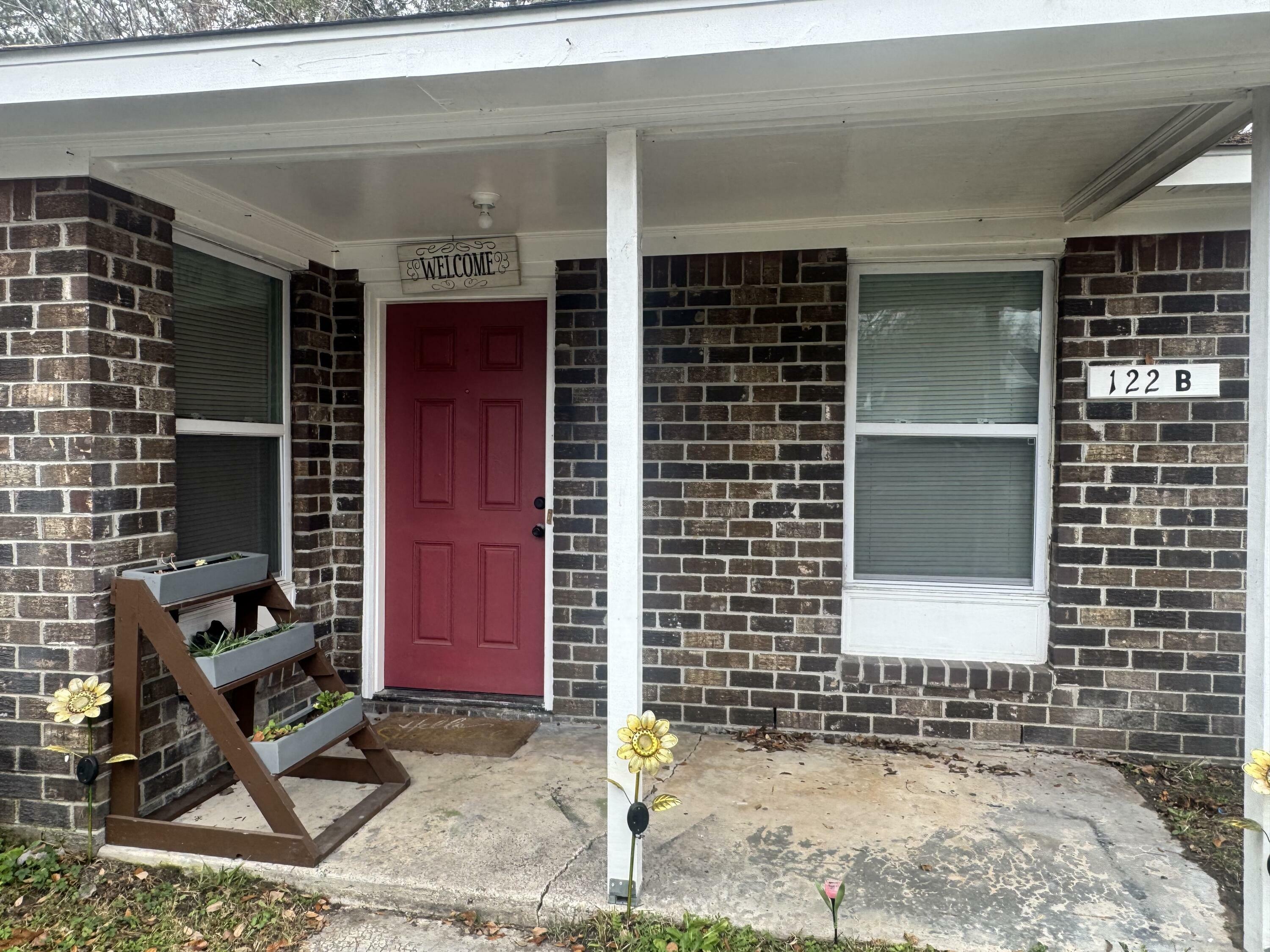 Property Photo: 122 Langley Drive A&Ampb SC 29485