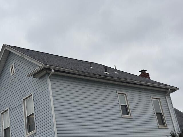 Property Photo:  305 E Innis Avenue  OH 43207 
