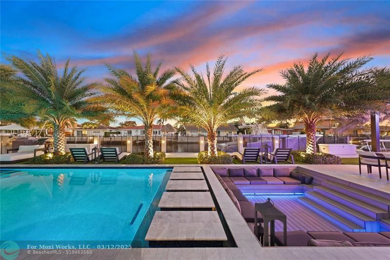 Property Photo: 2300 SE 8th Ct FL 33062