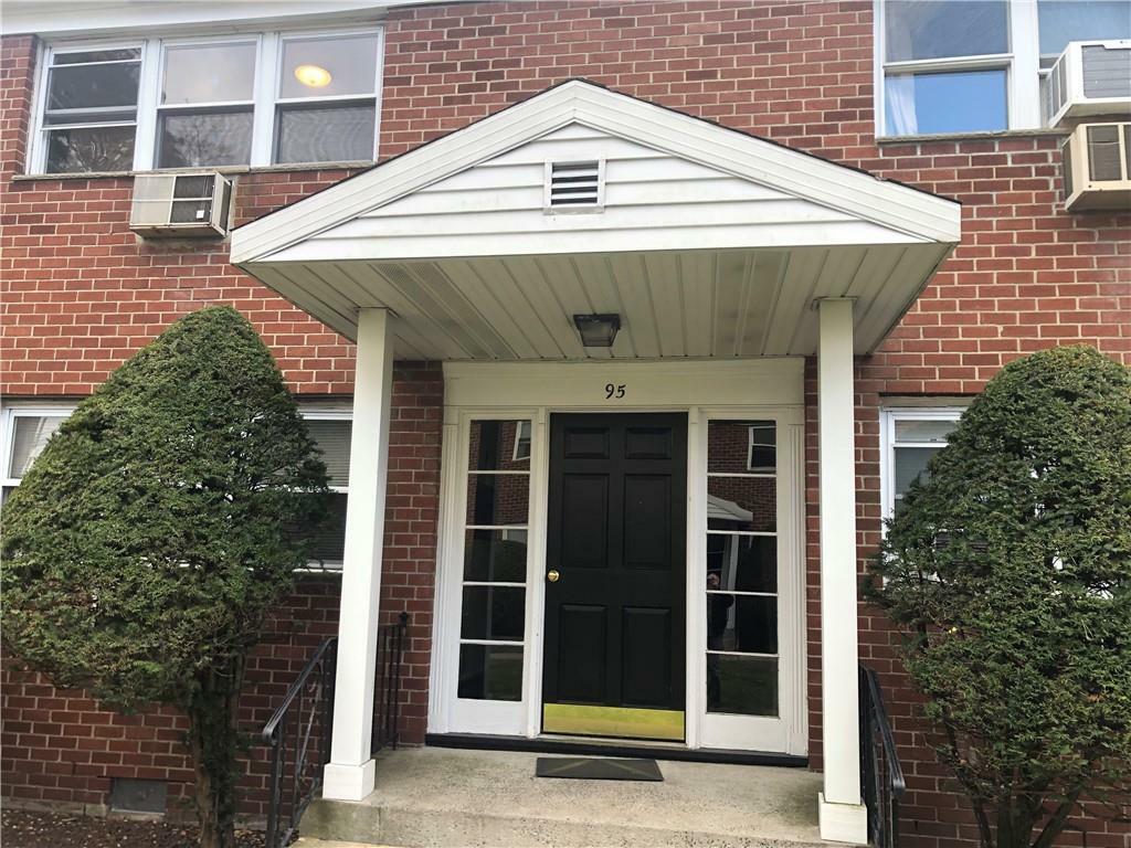 Property Photo: 99 N Middletown Road E NY 10965