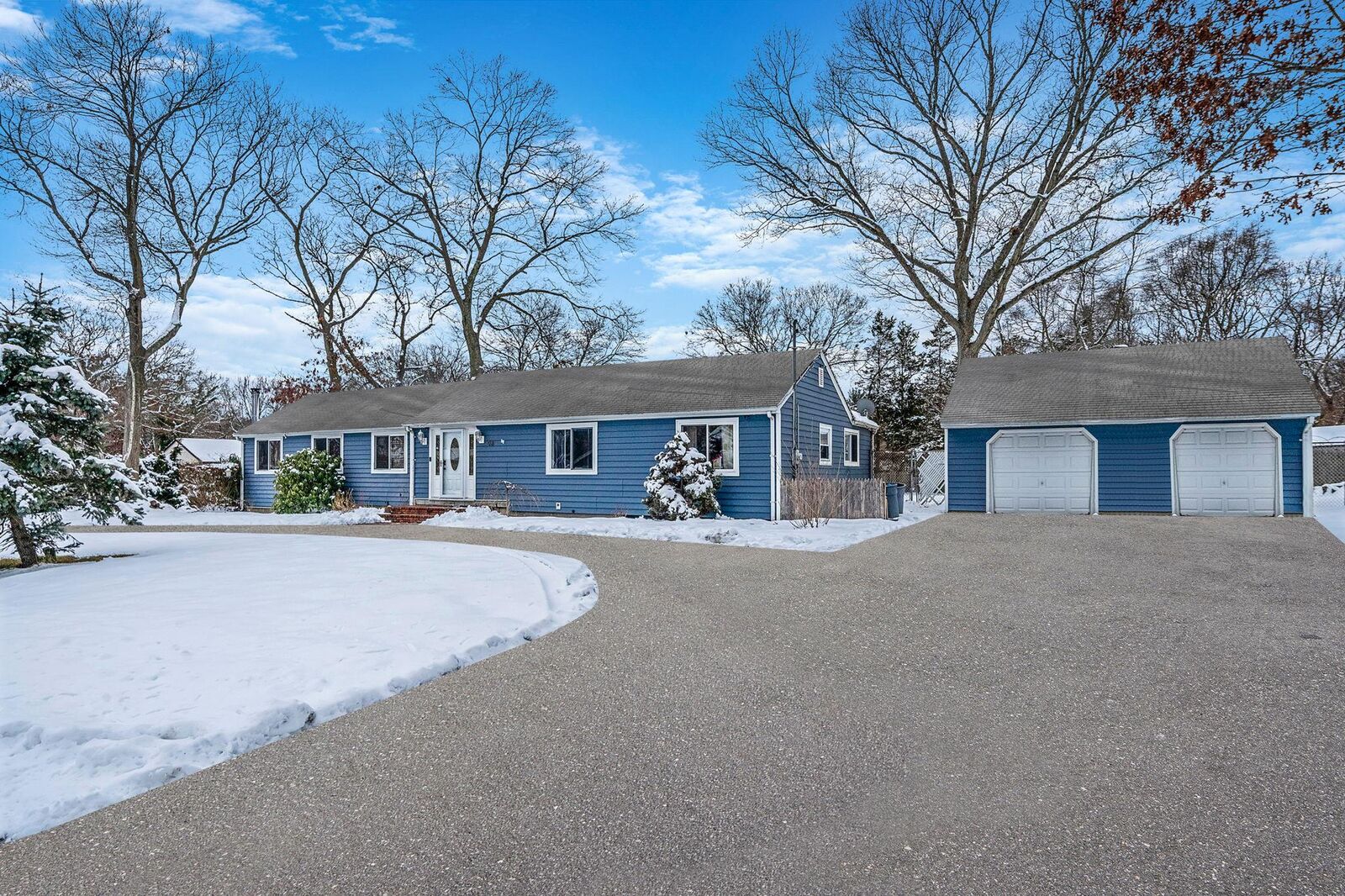 Property Photo: 98 Smithtown Polk Boulevard NY 11720