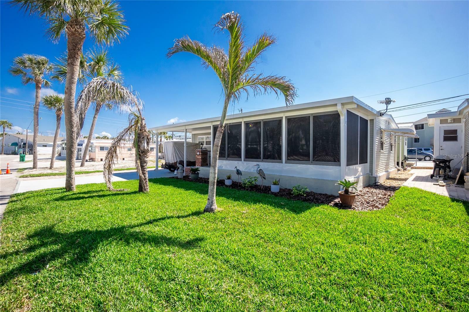 Property Photo: 23 Cielo Court FL 34223